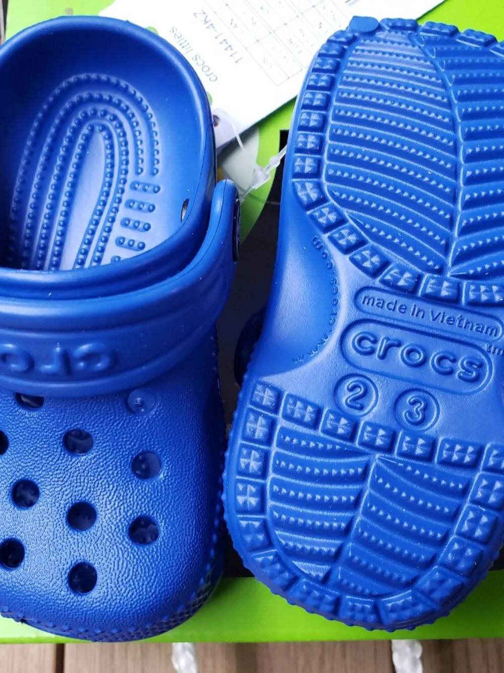 BNWT - IOB Crocs Little Clog - Blue Bolt (C2 - C3) CROCS